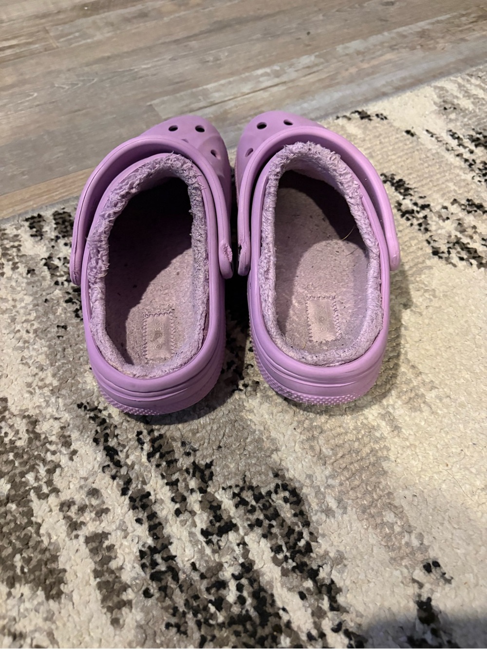 Crocs size 8 - Picture 4 of 6